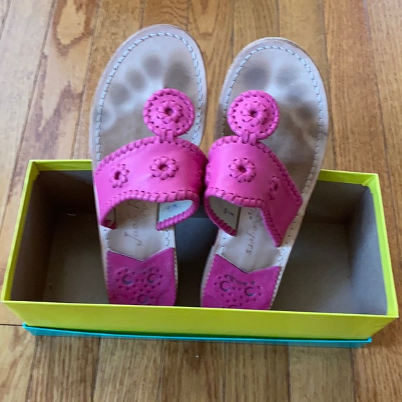 Lightly worn, size 8.5 Jack Rogers magenta - Picture 1 of 3